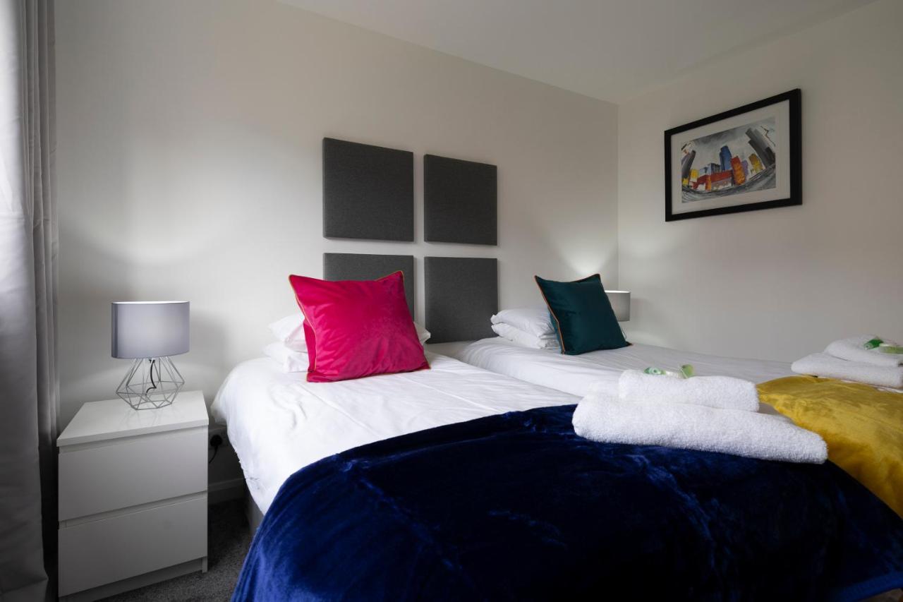 Parkhill Luxury Serviced Apartments - Hilton Campus Aberdeen Exterior foto