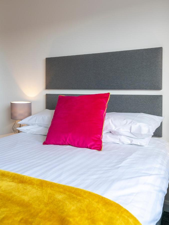 Parkhill Luxury Serviced Apartments - Hilton Campus Aberdeen Exterior foto
